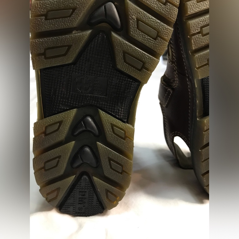 Dr. Martens Vintage Fisherman leather brown sandals - Picture 9 of 13